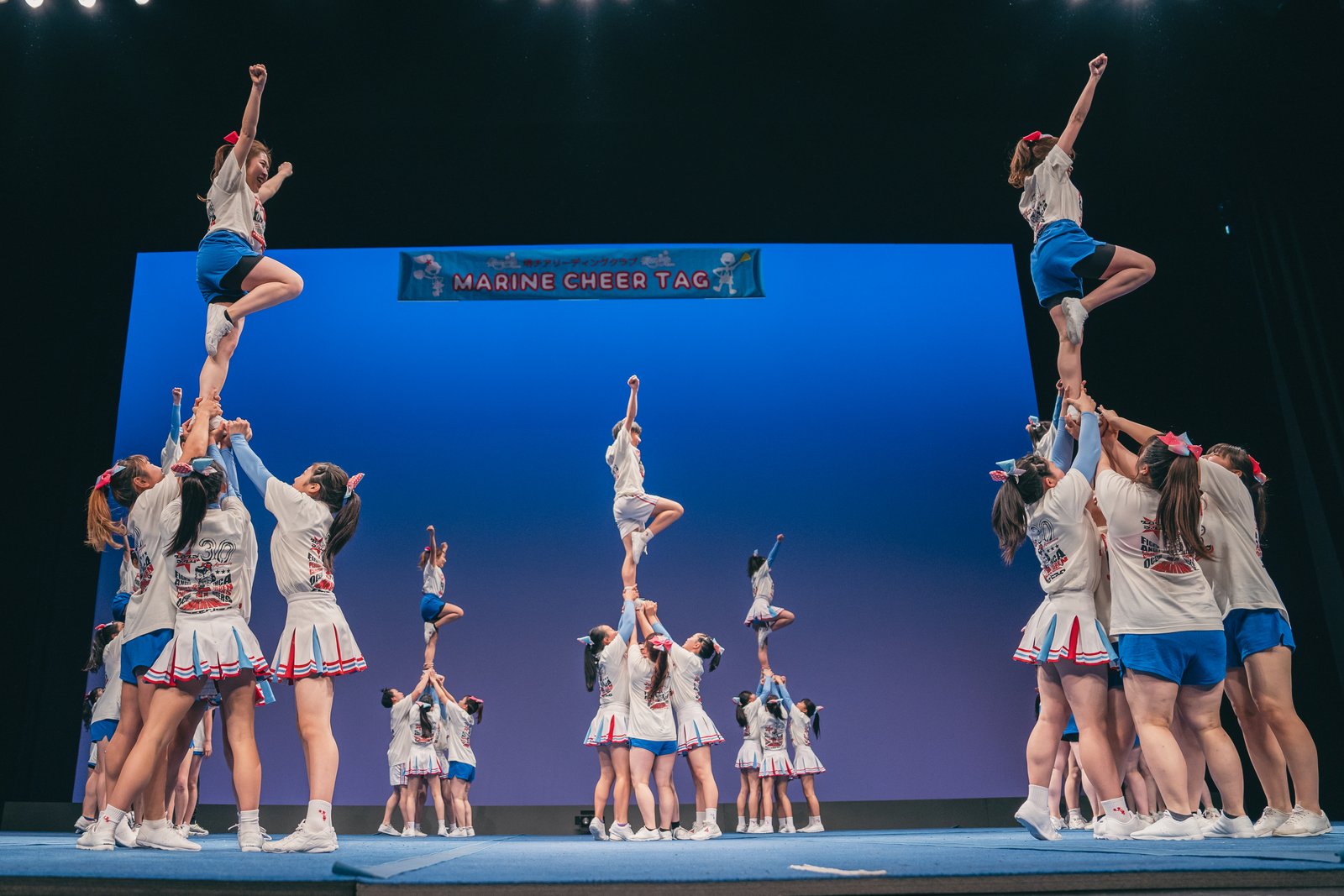 MARINE CHEER-TAGの舞台で披露されたスタンツ